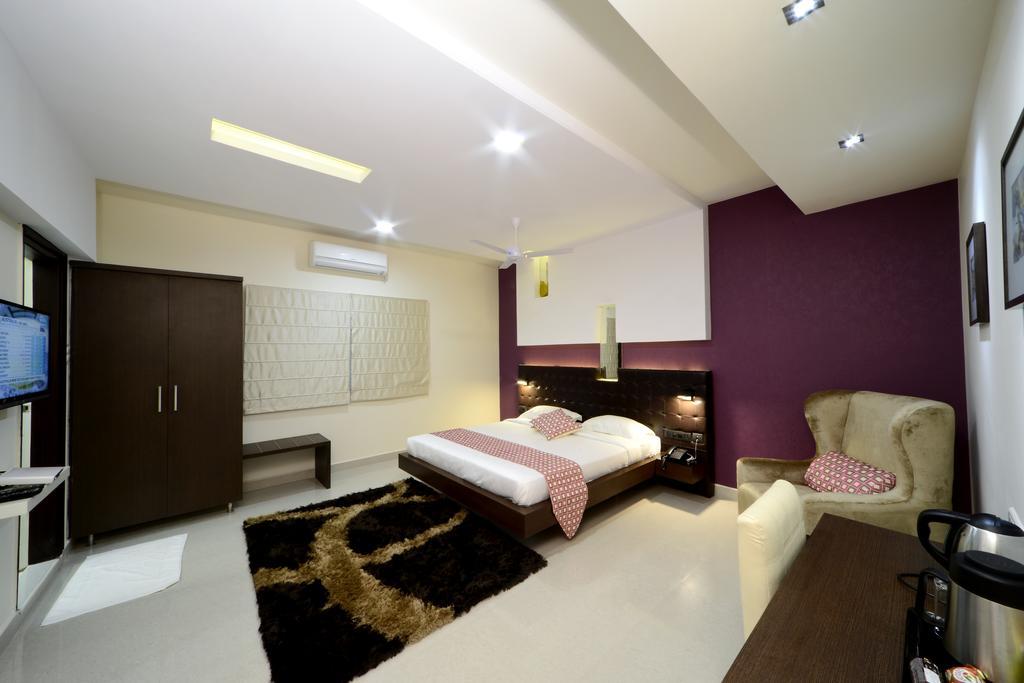 Hotel Serenity La Vista Hyderabad Bagian luar foto