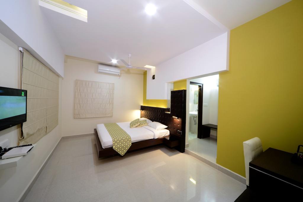 Hotel Serenity La Vista Hyderabad Bagian luar foto